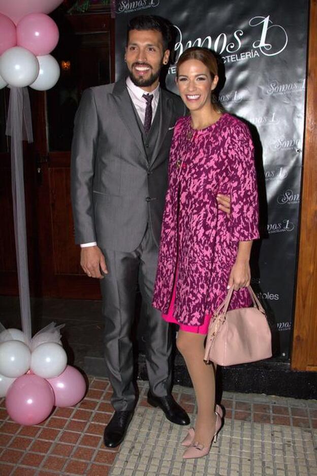 El 'zasca' (simpático) de Ezequiel Garay a su mujer, Tamara Gorro