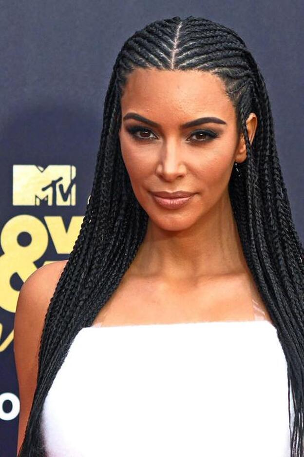 Lo que gasta en niñeras al mes Kim Kardashian