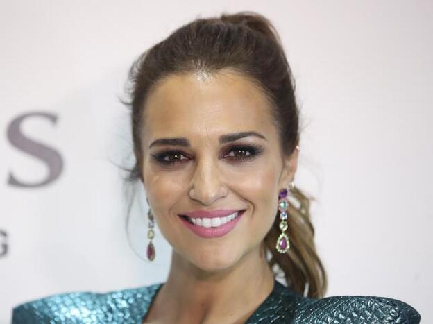 Paula Echevarría y su look más ochentero firmado por Vicky Martín Berrocal