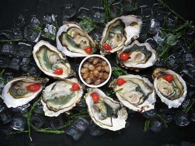 Los 10 alimentos más utilizados en el sexo y sus posibles peligros