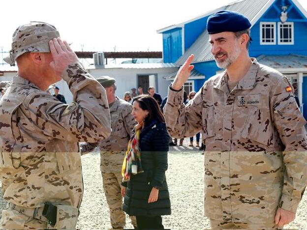 El viaje sorpresa del Rey Felipe a Irak por su cumpleaños