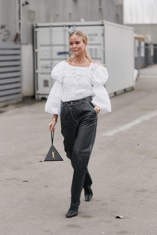 10 tendencias de primavera que hemos visto en el "street style" de Copenhague. Blusa de campesina.