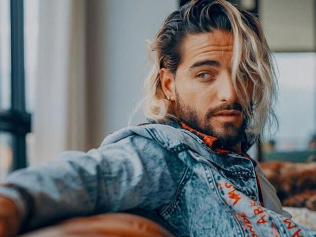 El llamativo gesto de Maluma al cambiarse de 'look'