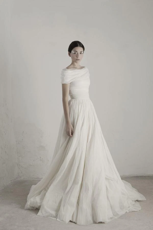 Fotos: 10 vestidos de novia de Cortana para Xisca Perelló en su boda con  Rafa Nadal | Mujer Hoy