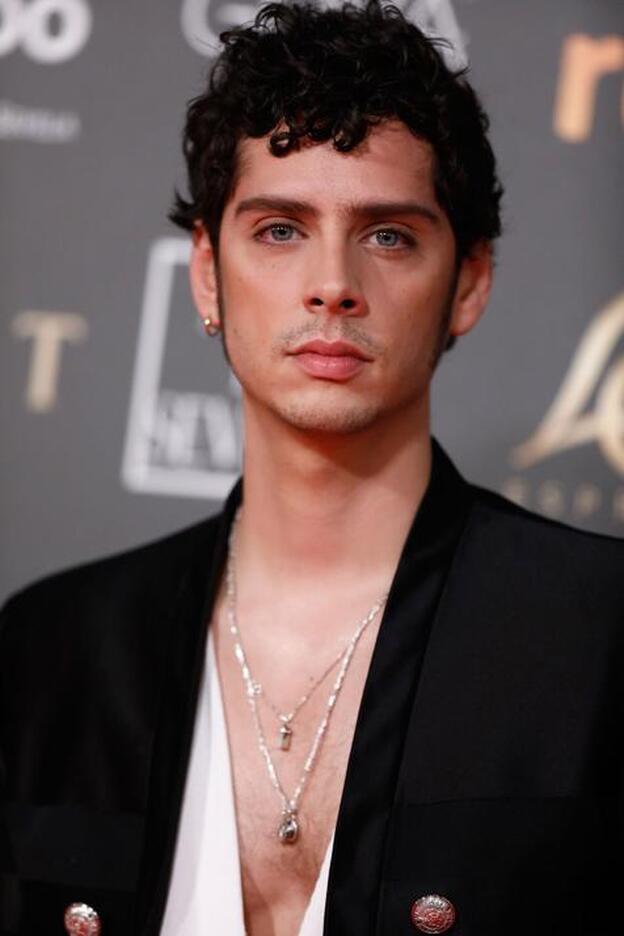 Eduardo Casanova, enamorado