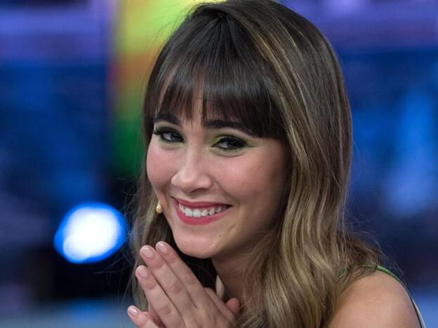 Cantantes que se han convertido en viral por desafinar en pleno directo