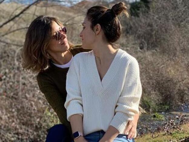 Las fotos de Sandra Barneda y Nagore Robles, de nuevo, de la mano