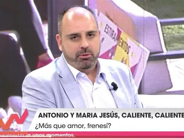 Julio Ruz opinando de la relación de María Jesús Ruiz y Antonio tejado en 'Viva la vida'. Pincha sobre la foto para ver las parejas que rompieron en 2018./telecinco.