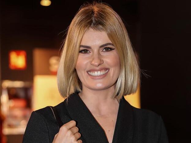 Adriana Abenia pensó en divorciarse meses después de dar a luz