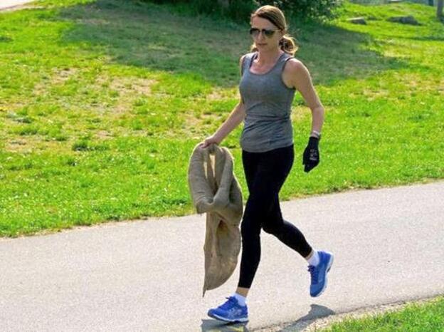 Plogging, ejercítate mientras recoges basura