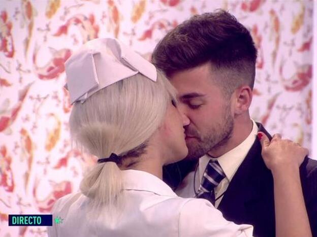 Ylenia Padilla y Alejandro Albalá se besan en 'GH Dúo'