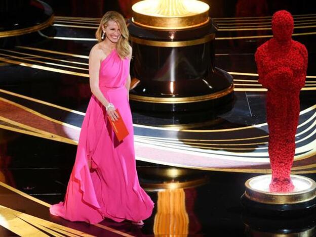 Julia Roberts nos da una lección de estilo en los Oscar 2019
