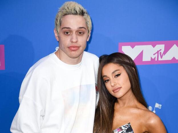 Pete Davidson, exnovio de Ariana Grande, tiene nueva pareja