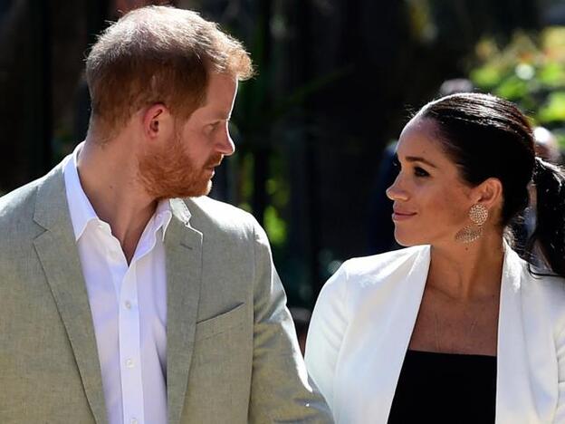Abren 20 cuentas de Twitter para insultar a Meghan Markle