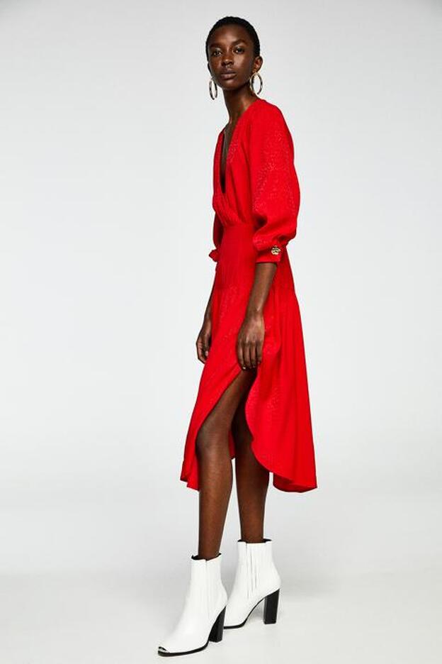 El vestido "low cost" que nos gustaría que llevara la Reina Letizia