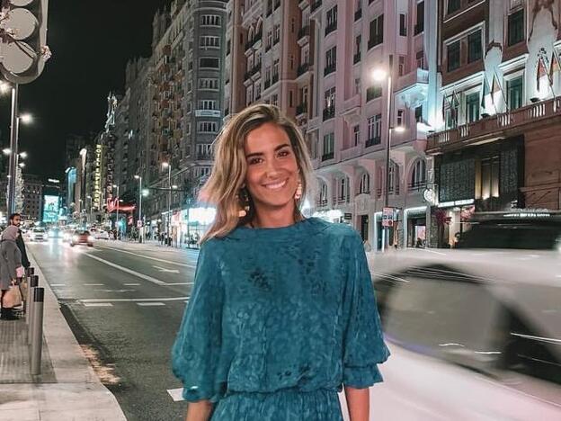 María Pombo lleva el vestido que salvará todos tus 'looks' de fiesta