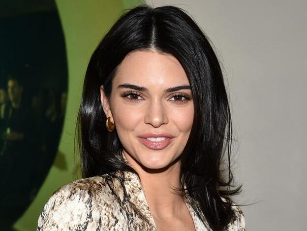 Kendall Jenner calienta las redes sociales con su primera foto del año en bañador