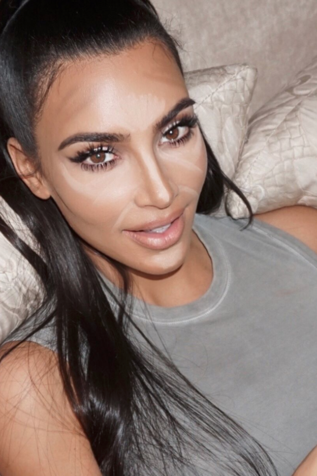 ¿Kim Kardashian va a tener que renunciar al maquillaje por su enfermedad?