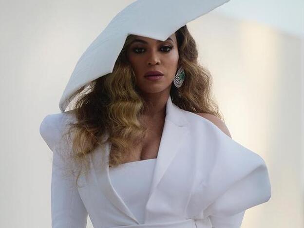 Beyoncé sorprende en Instagram vestida de novia