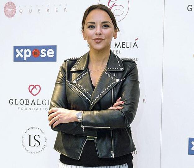 Chenoa durante la presentación de 'The Global Gift Gala Madrid'. Pincha sobre la foto para ver las parejas de famosos que han comenzado este año./Agencias.