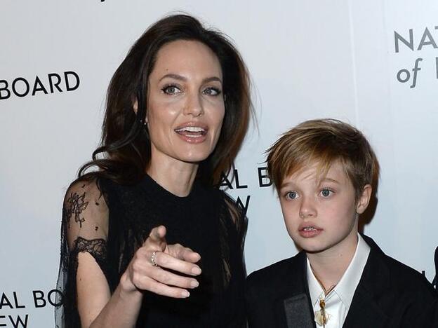 Shiloh Jolie-Pitt comienza el tratamiento hormonal para cambiar de sexo