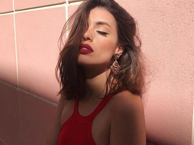 Existe un labial mate que promete no agrietarse en horas (y Dulceida ya lo ha probado)