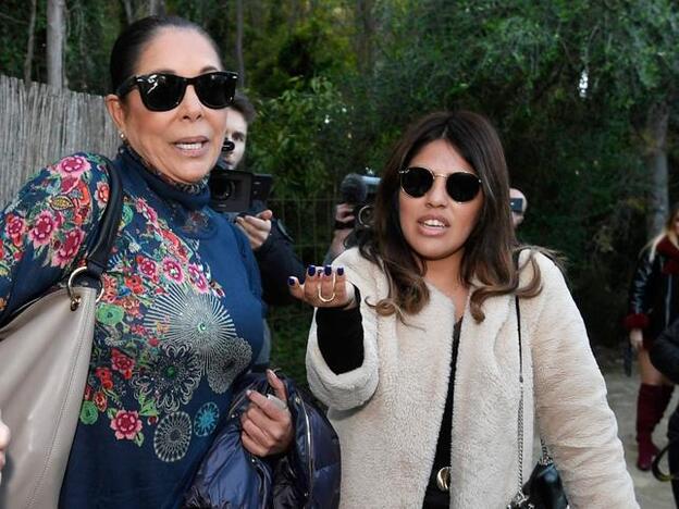 La respuesta de Isabel Pantoja a la felicitación de Chabelita en Twitter tras su confirmación para 'Supervivientes'