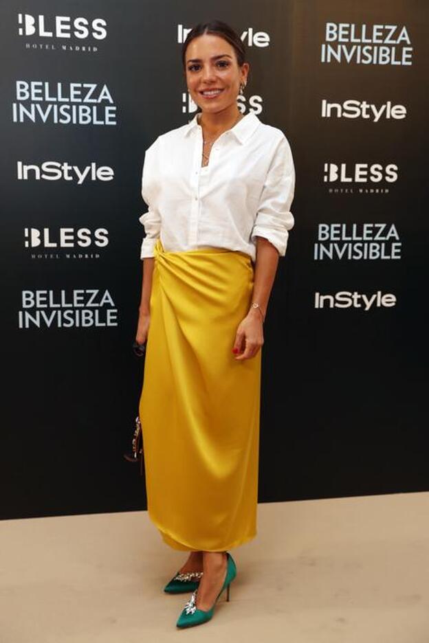 Paula Ordovás tiene la falda que mejor sienta tengas la talla que tengas
