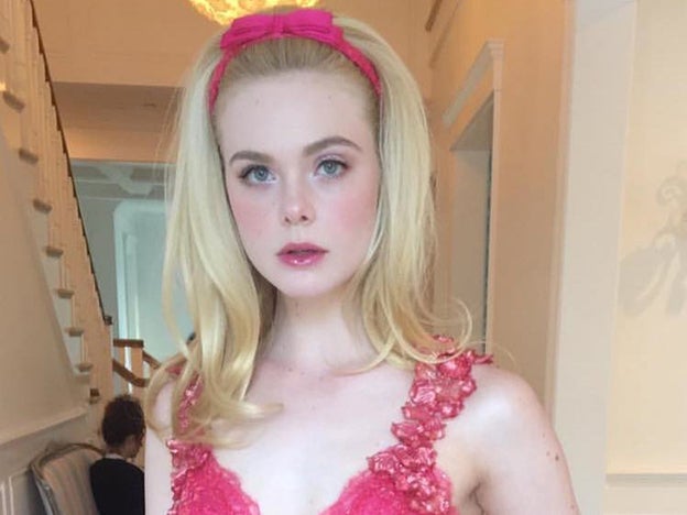 Diademas: el accesorio para el pelo que ha conquistado a famosas e influencers