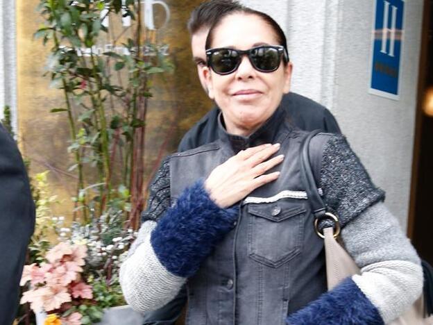 El cabreo de los exconcursantes de 'Supervivientes' por el caché de Isabel Pantoja