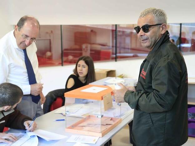 Los famosos que han votado en las elecciones del 28-A