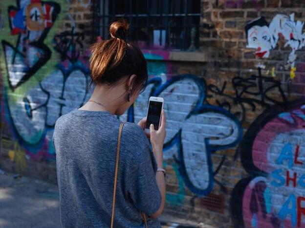 Cinco consejos para desconectarte del móvil y no quedarte en el intento