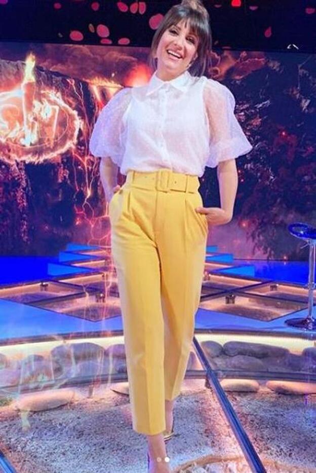 La colaboradora Nagore Robles con total look de Zara.