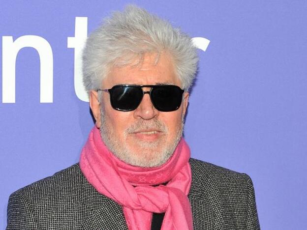 Pedro Almodóvar revela que un sacerdote intentó abusar de él de niño