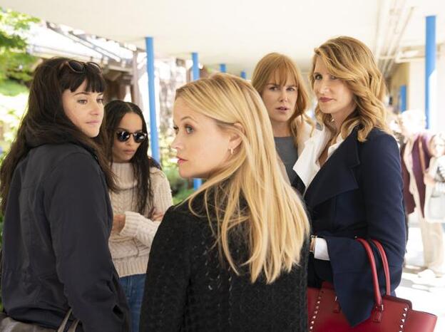 Jane (Shailene Woodley), Madeline (Reese Witherspoon), Renata (Laura Dern), Celeste (Nicole-Kidman) y Bonnie (Zoë Kravitz) en la segunda temporada de Big little lies.