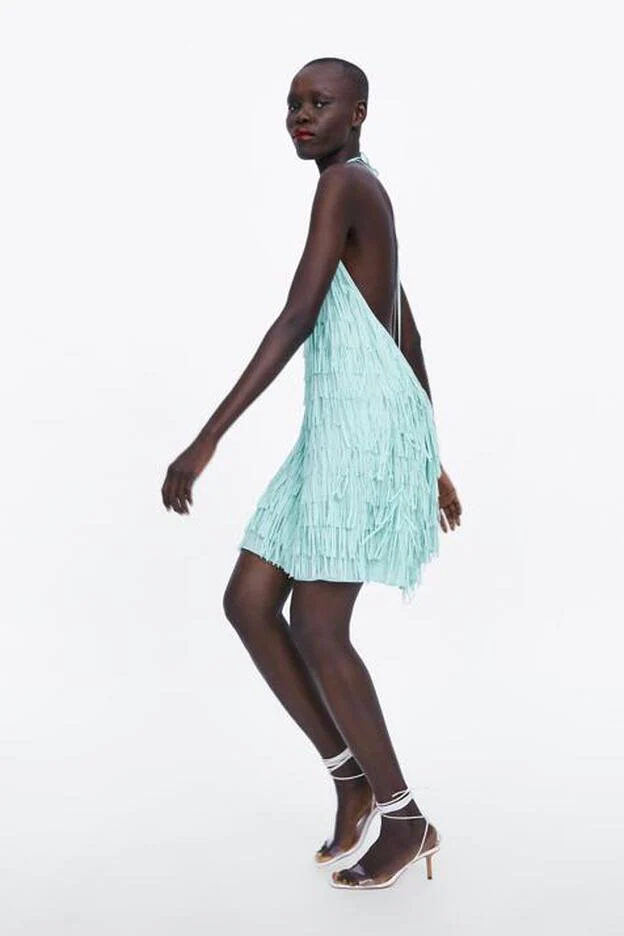 Zara reedita su vestido de flecos 'best seller' en versión primavera