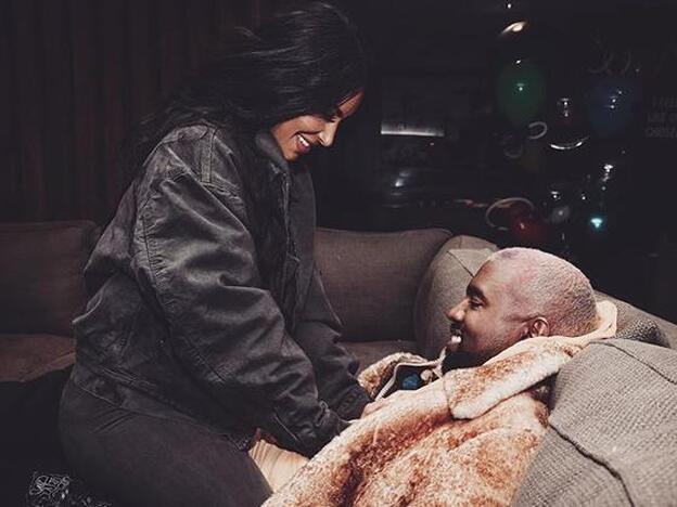 La primera foto del cuarto hijo de Kim Kardashian