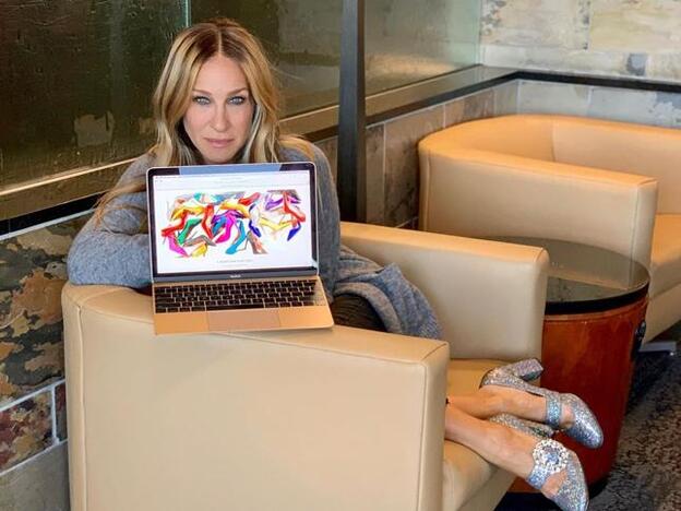 Te contamos la manera más fácil de comprar los zapatos que Carrie llevaría en 'Sexo en Nueva York'