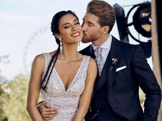 Pilar Rubio y Sergio Ramos comparten su primera foto como marido y mujer
