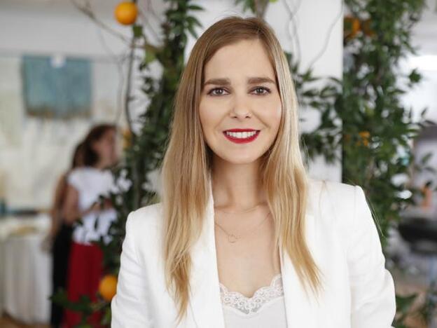 Críticas a Natalia Sánchez por esta foto en bicicleta con su bebé