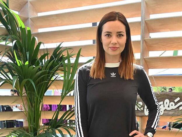 El atrevido desnudo de Dafne Fernández en la cama