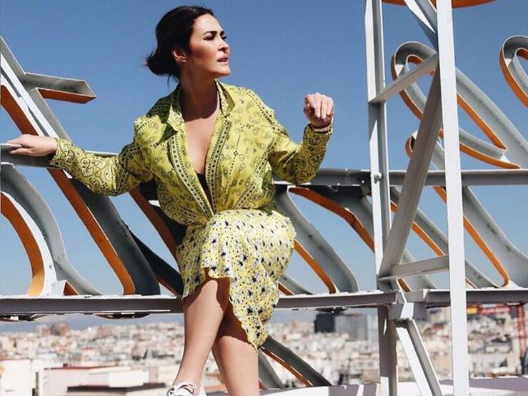 10 faldas de las rebajas de Zara para copiar el look de Vicky Martín Berrocal