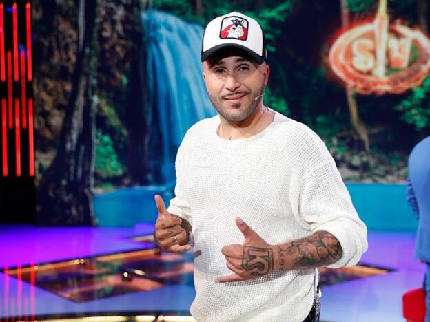 Kiko Rivera muestra una foto de la más tierna infancia de su madre