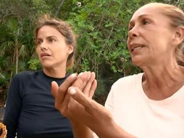 Isabel Pantoja y Mónica Hoyos se reconcilian