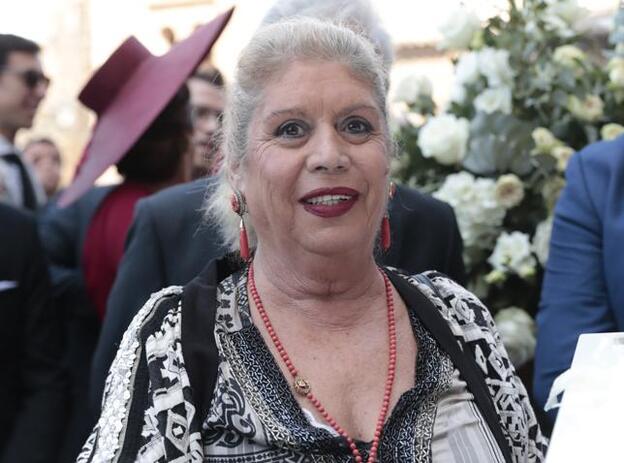 María Jiménez se recupera en planta tras su paso por la UCI