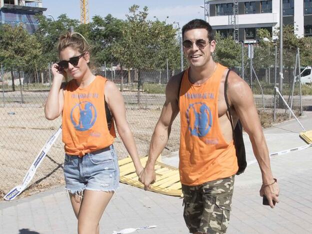 Blanca Suárez y Mario Casas: pasión en el Orgullo Gay 2019