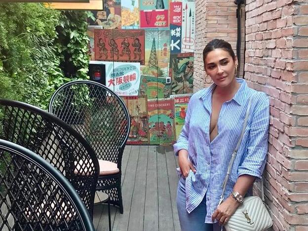 Vicky Martín Berrocal ha comprado en H&M la camisa perfecta