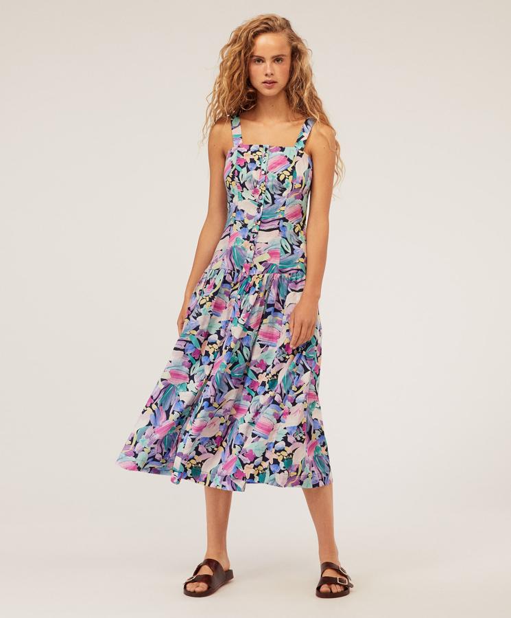 Estos vestidos de las rebajas de Oysho te los podrás poner las 24 horas del día estas vacaciones