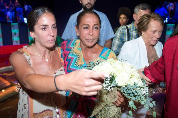 La foto más emotiva de Anabel Pantoja con su tía Isabel Pantoja