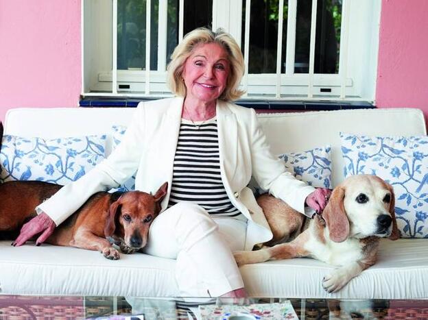 Beatriz de Orleans: "cada uno tiene su propia personalidad y se llevan bien"